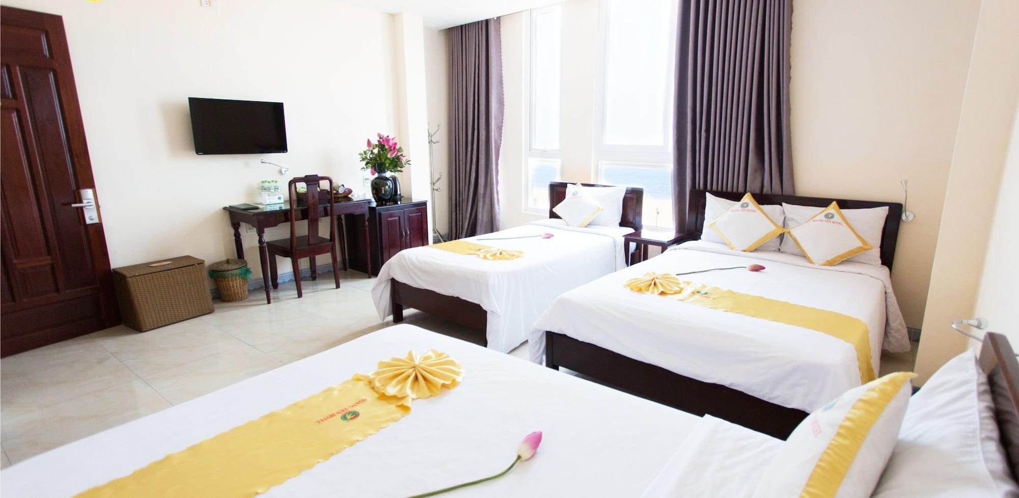 Hong Phuc Hotel Куи Нхон Екстериор снимка