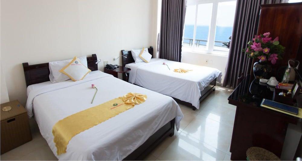 Hong Phuc Hotel Куи Нхон Екстериор снимка